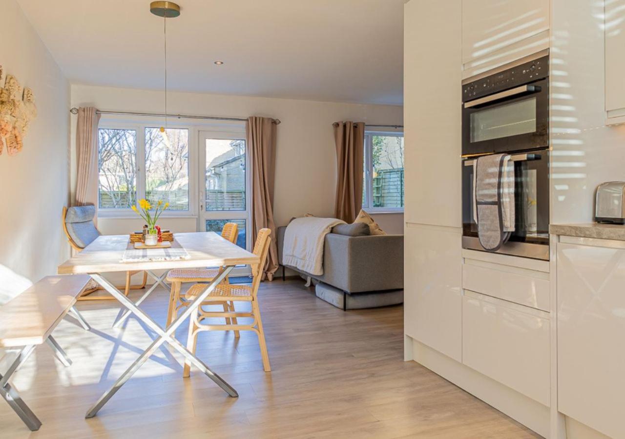 Modern 2 Bd W/ Garden In The Heart Of Tetbury! Villa Buitenkant foto