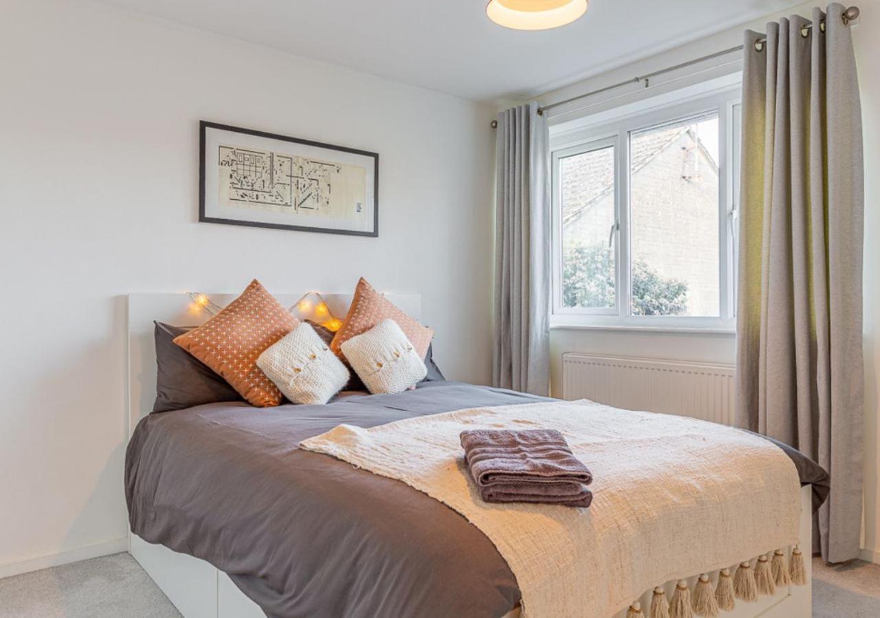 Modern 2 Bd W/ Garden In The Heart Of Tetbury! Villa Buitenkant foto