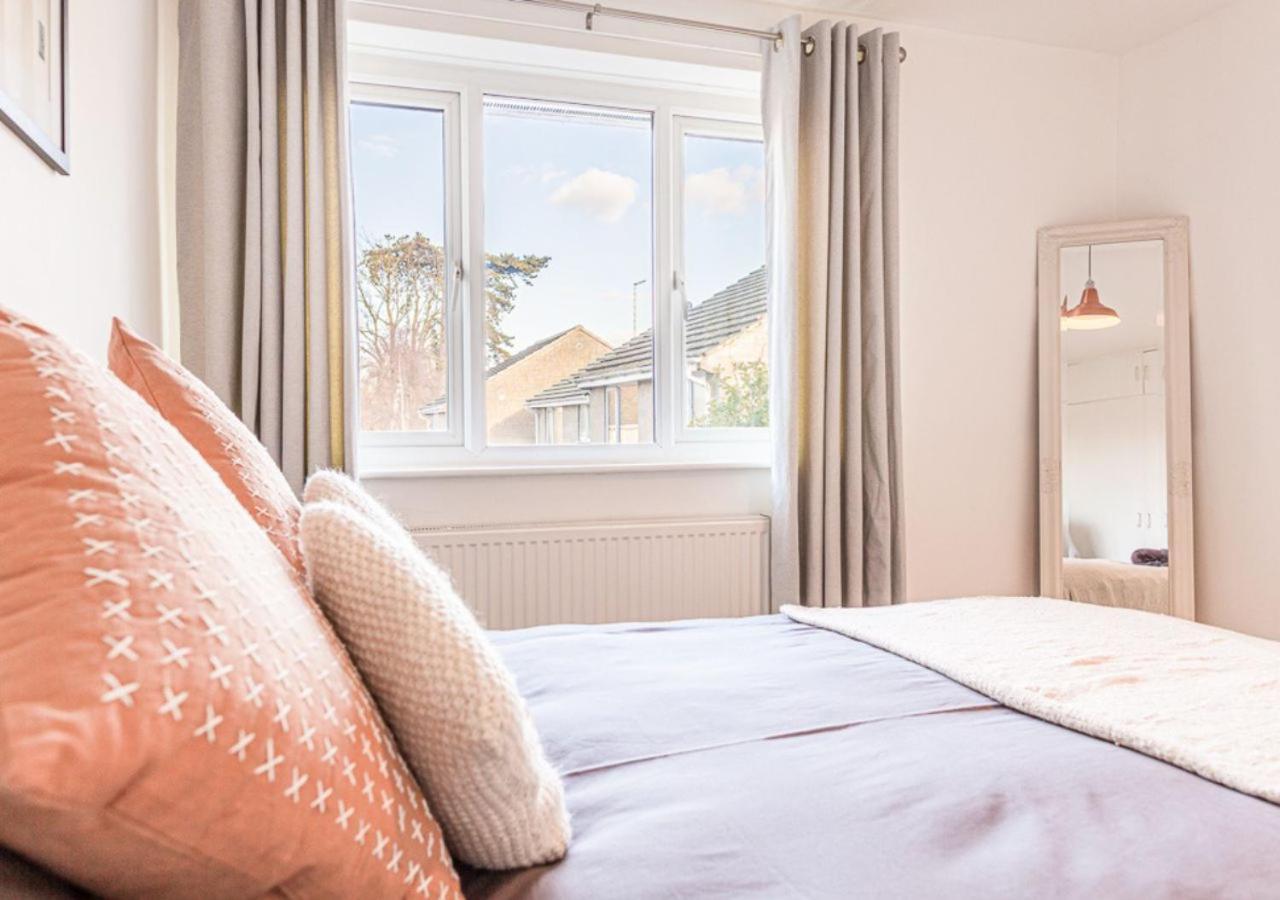 Modern 2 Bd W/ Garden In The Heart Of Tetbury! Villa Buitenkant foto